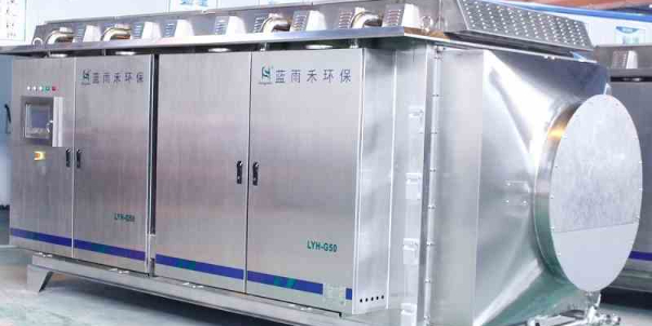 你噴的香水含VOCS也是在污染空氣？