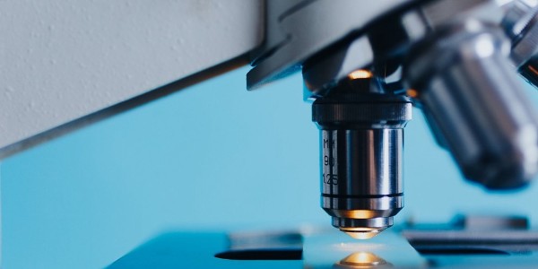 微生物凈化設備與微波光氧催化設備的優缺點對比
